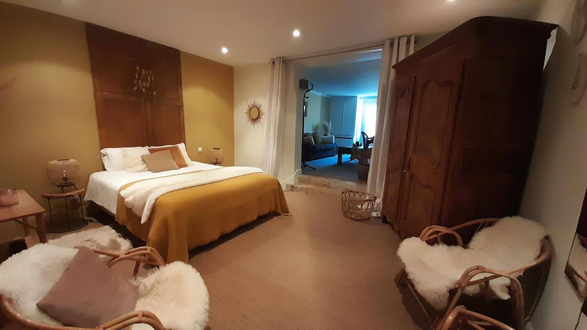Chambre D'Hotes Les Rives De La Tronne Mer Екстер'єр фото
