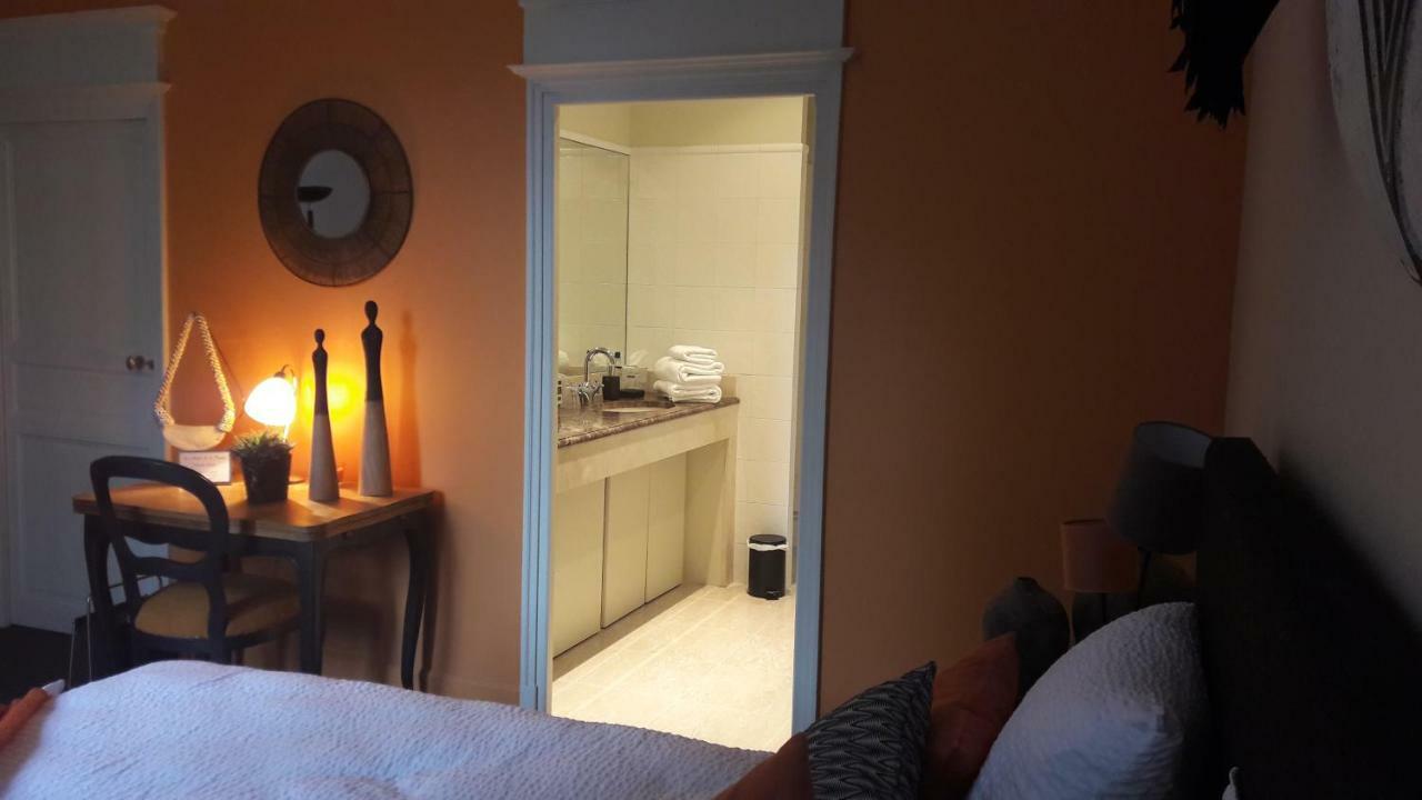 Chambre D'Hotes Les Rives De La Tronne Mer Екстер'єр фото