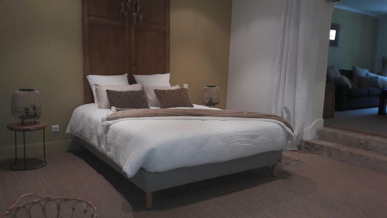 Chambre D'Hotes Les Rives De La Tronne Mer Екстер'єр фото
